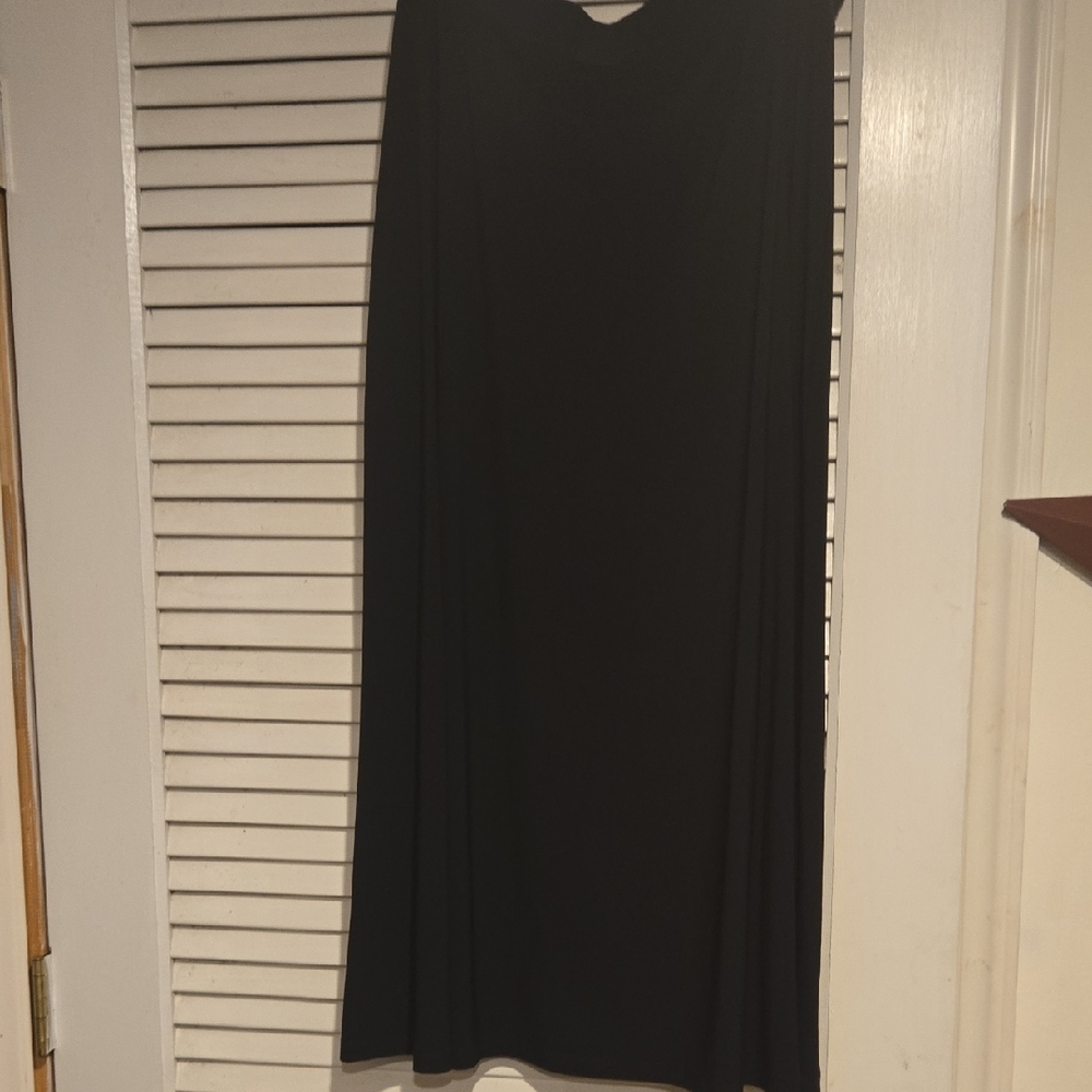 Evan Picone Classic Black Maxi Skirt